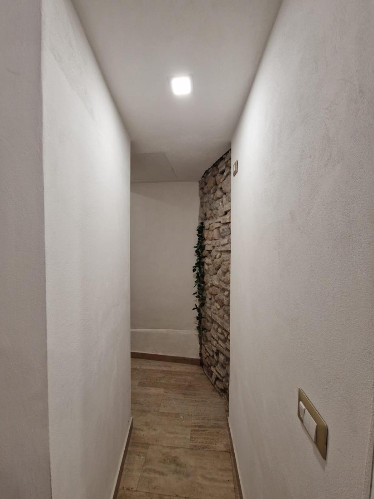 Appartamento The Love Basement Roma Esterno foto